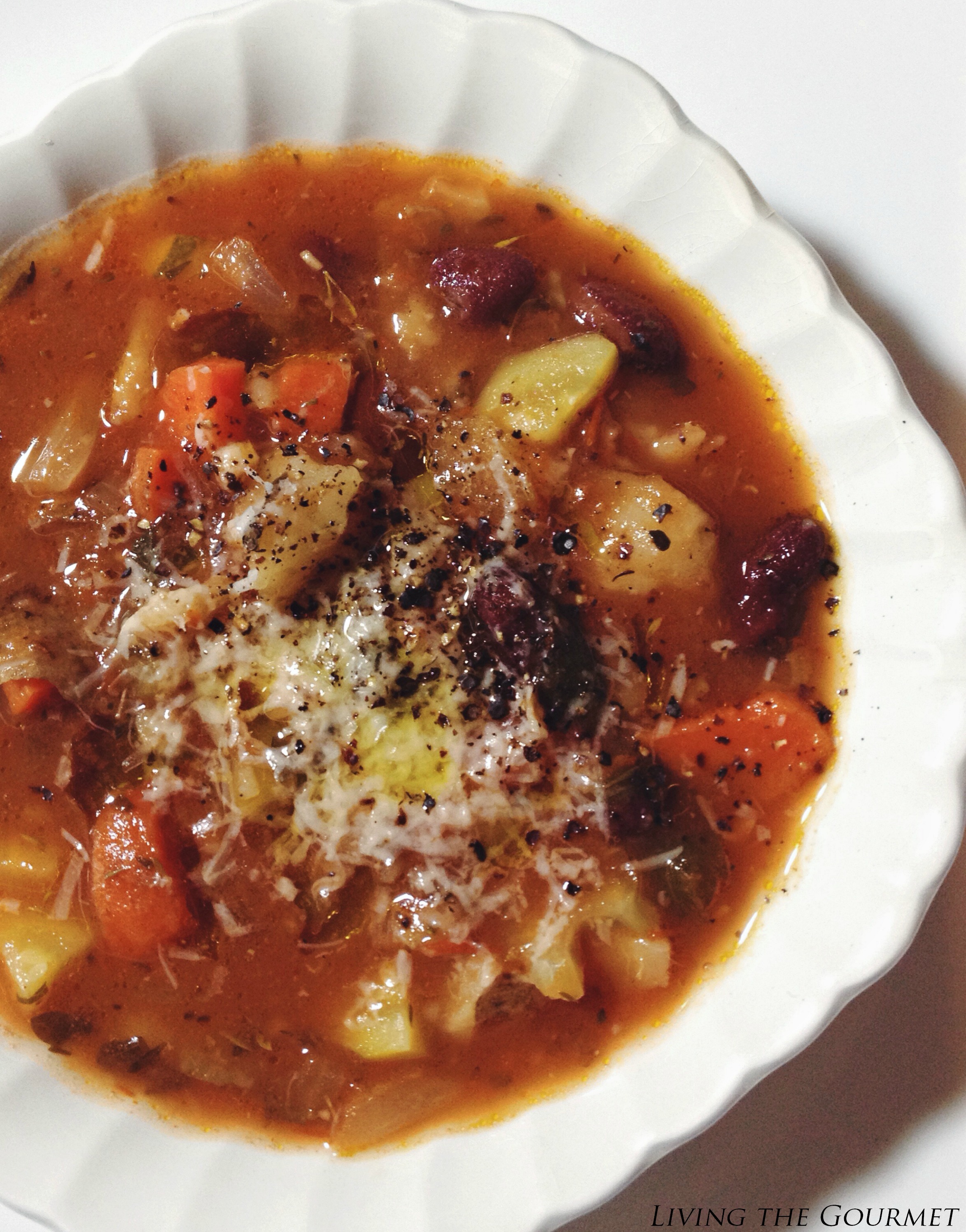 Living the Gourmet: Italian Style Veggie Soup