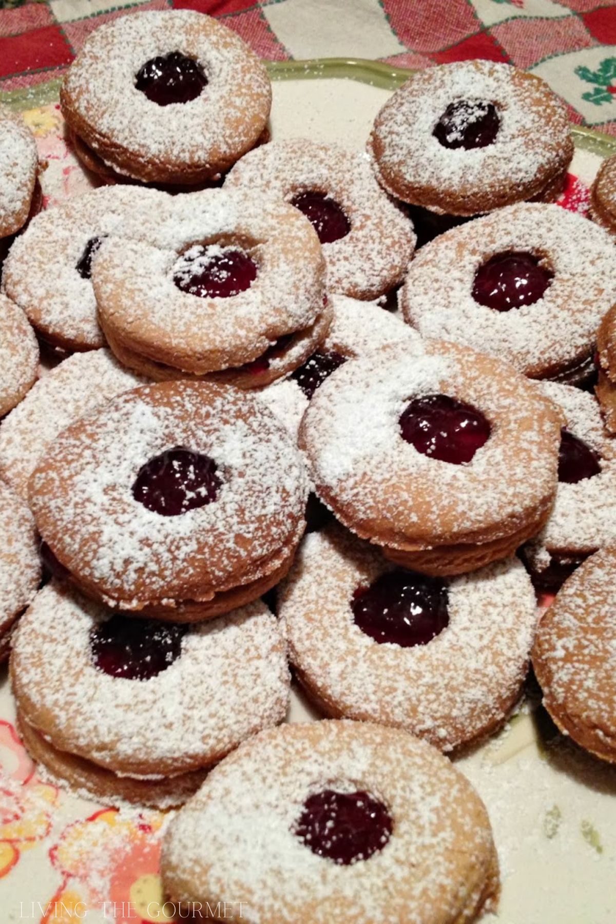 Classic Linzer Cookies