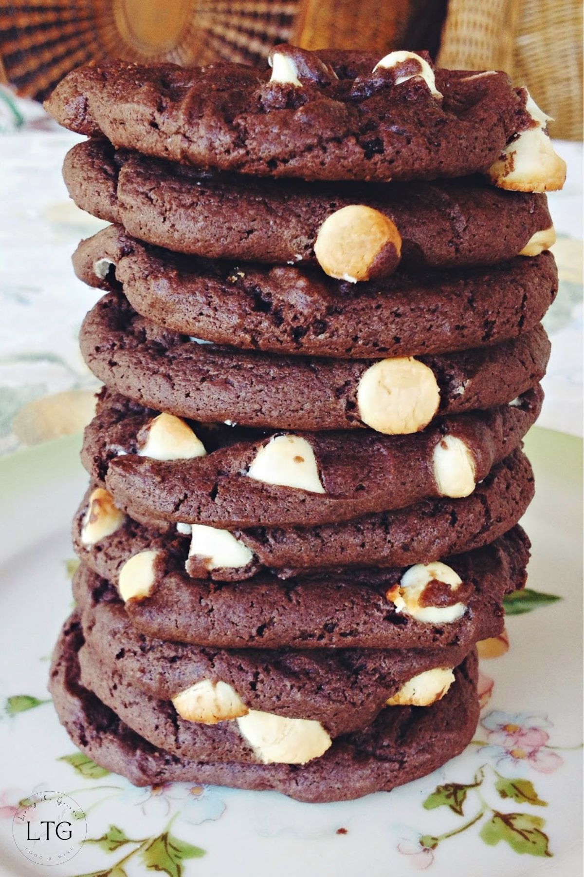 Chocolate Fudge Cookies