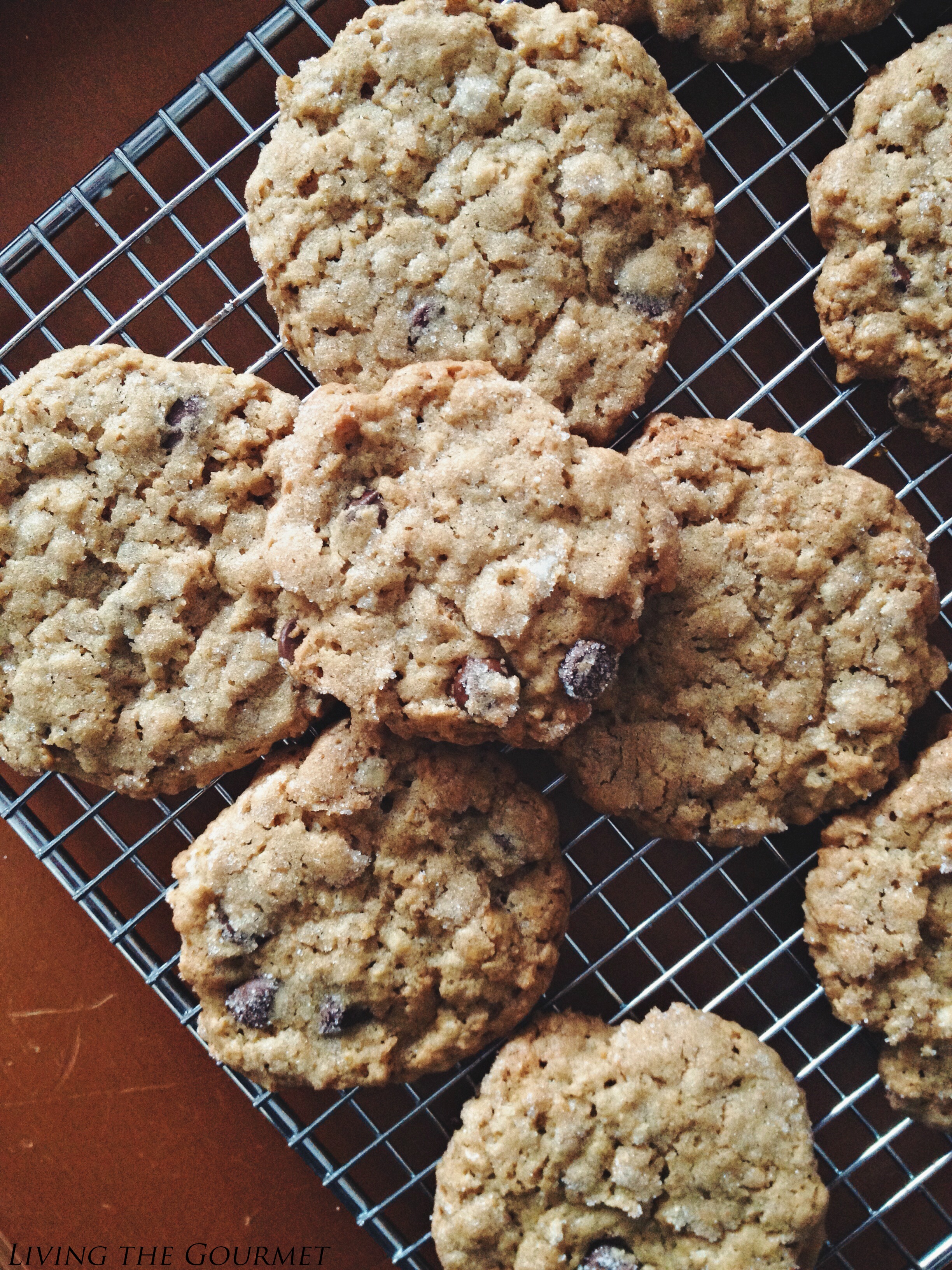 Living the Gourmet: Cornflakes & Chocolate Oatmeal Cookies