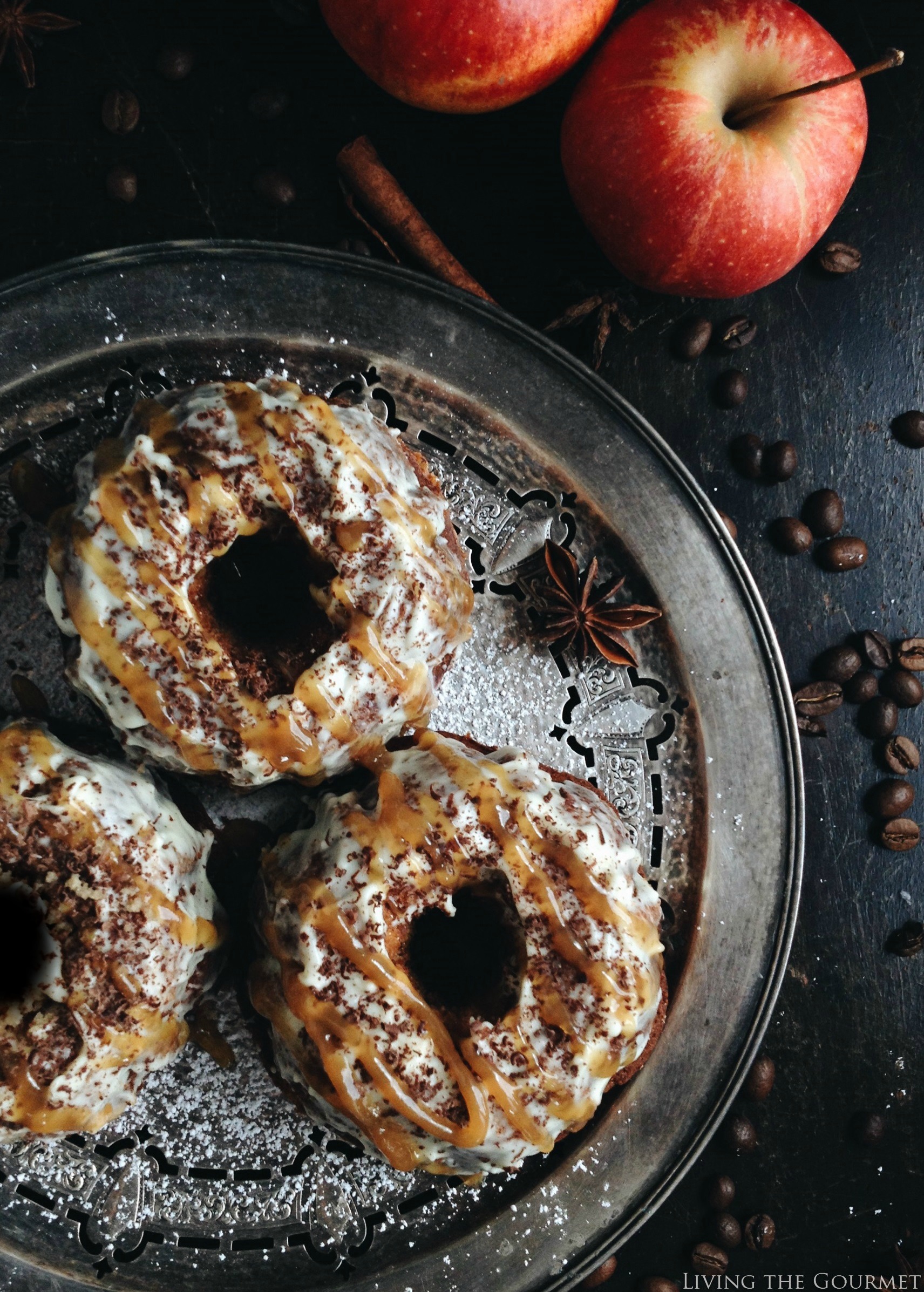 Living the Gourmet: #BundtBakers: Apple Spice Latte Bundt
