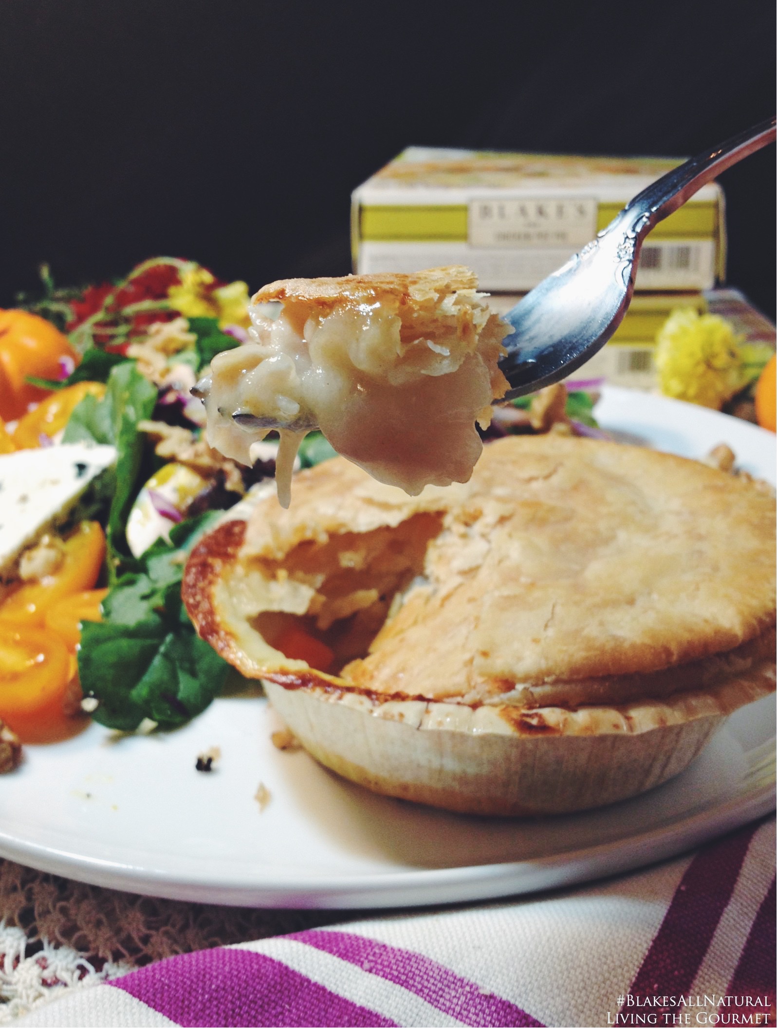 Living the Gourmet: Chicken Pot Pie and Honey Mustard Spinach Salad | #BlakesAllNatural AD