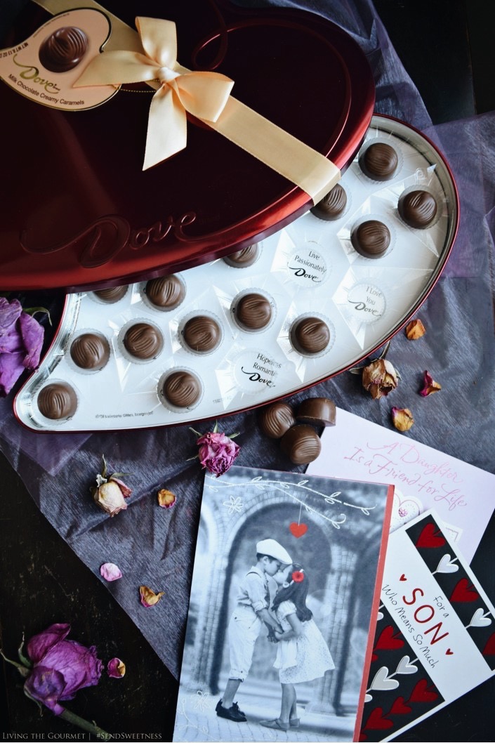 Living the Gourmet: Chocolate Fudge Heart Cake | #SendSweetness #Ad