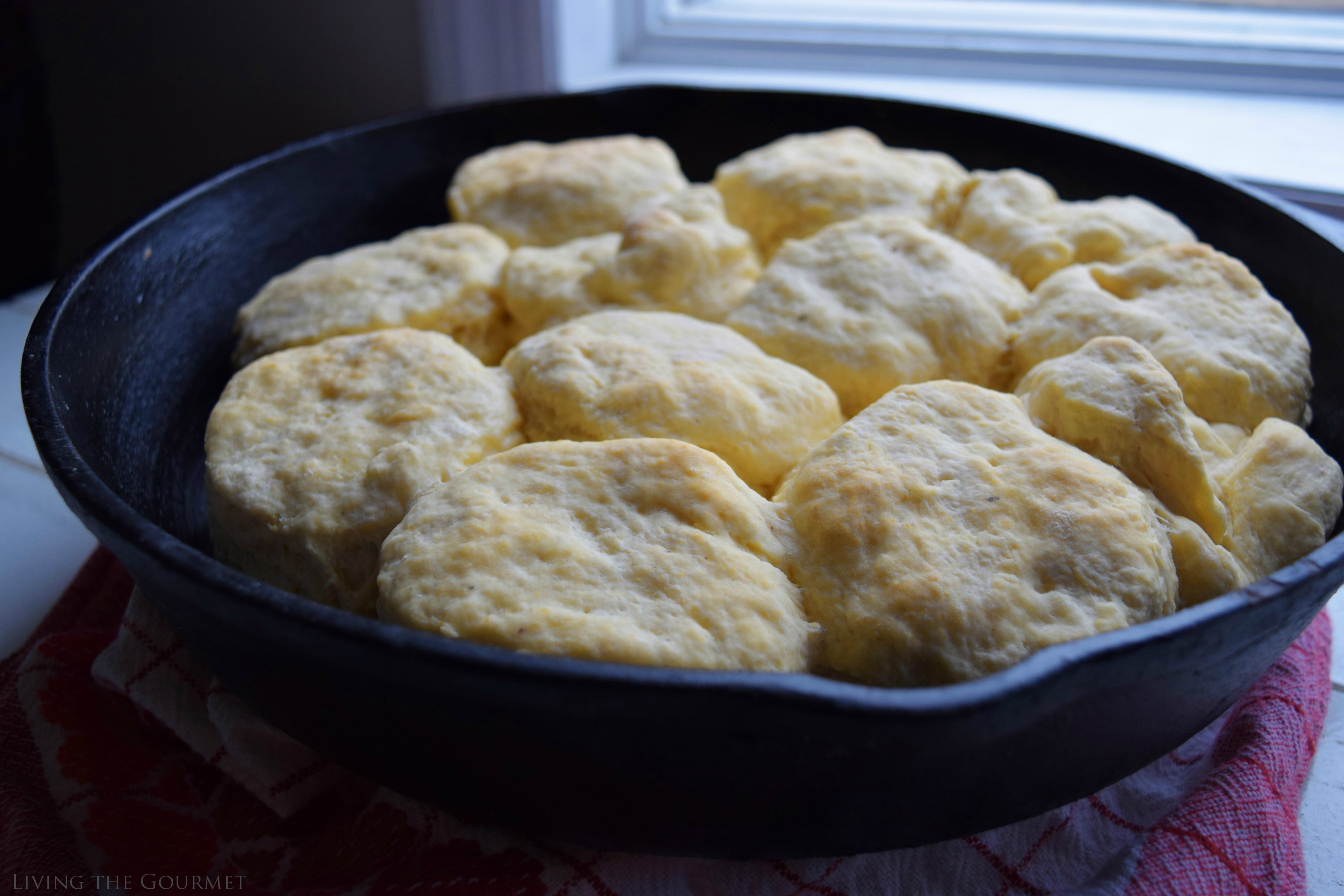 Living the Gourmet: Best Ever Buttery Flaky Biscuits