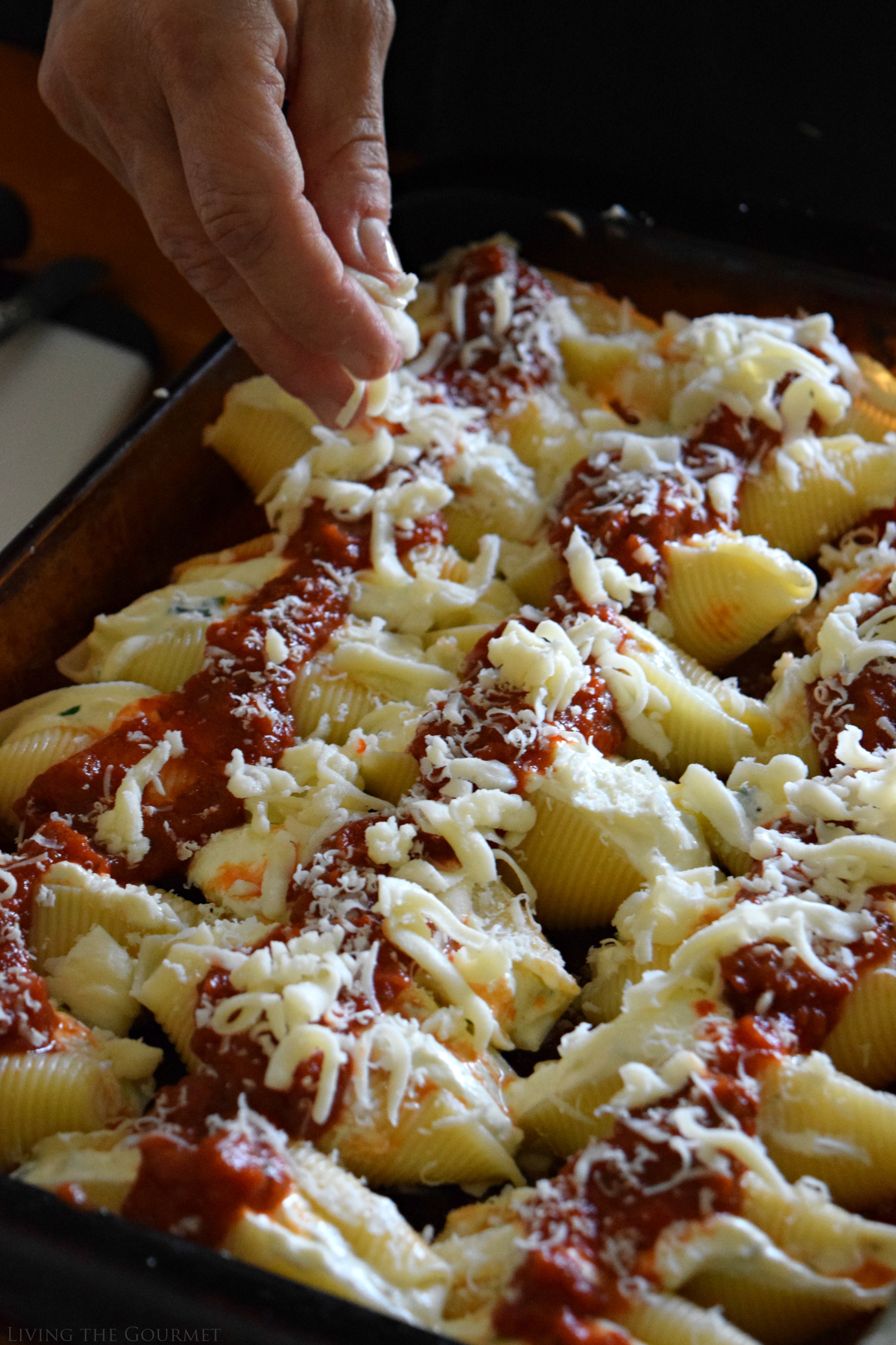 Living the Gourmet: Traditional Stuffed Shells #ad