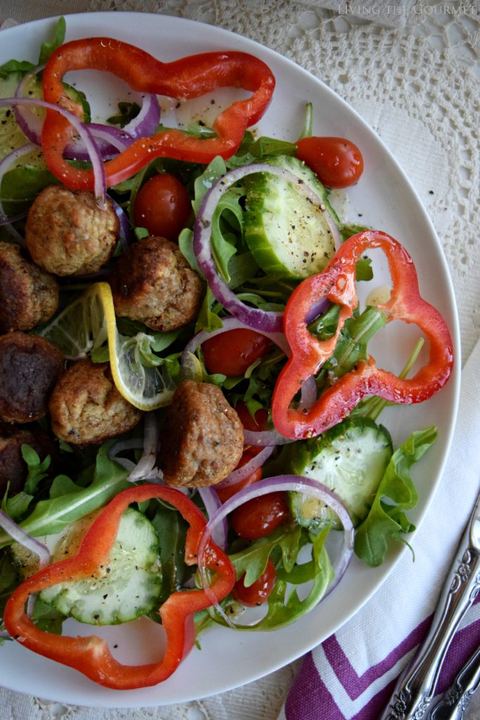 Living the Gourmet: Arugula Salad and Kicked Up Corn Muffins | #20MinutesToTasty #ad