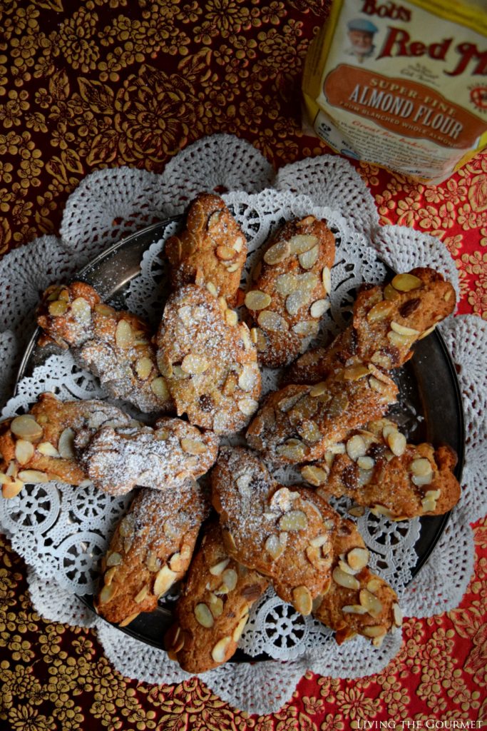  Living the Gourmet: Gluten Free Almond Cookies | #BobsHolidayCheer #ad