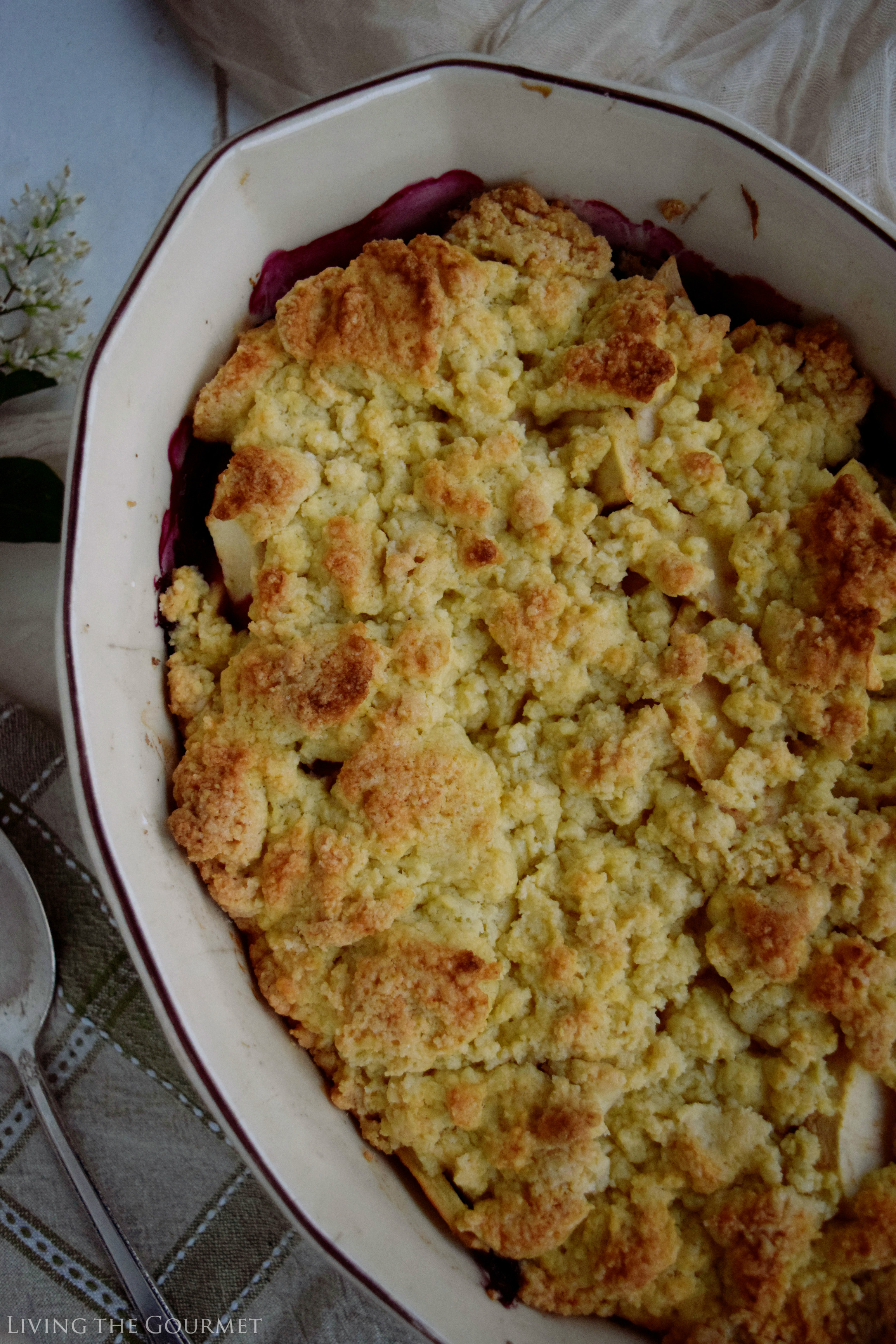 Apple Blueberry Crumble - Savor the sweetness of summer with this easy recipe bursting with blueberries mixed with apple slices then topped with a buttery crumble.