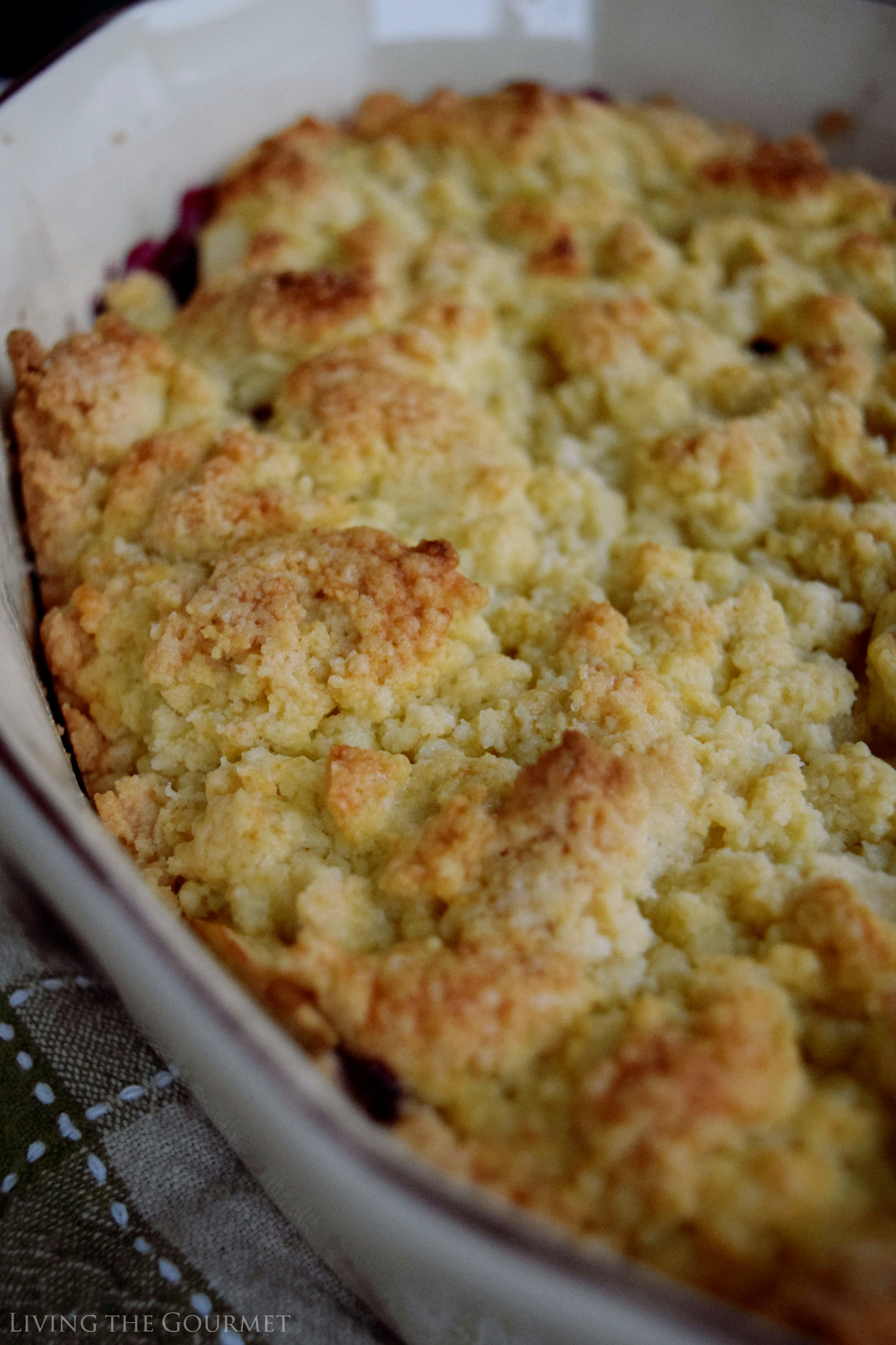 Apple Blueberry Crumble - Savor the sweetness of summer with this easy recipe bursting with blueberries mixed with apple slices then topped with a buttery crumble.