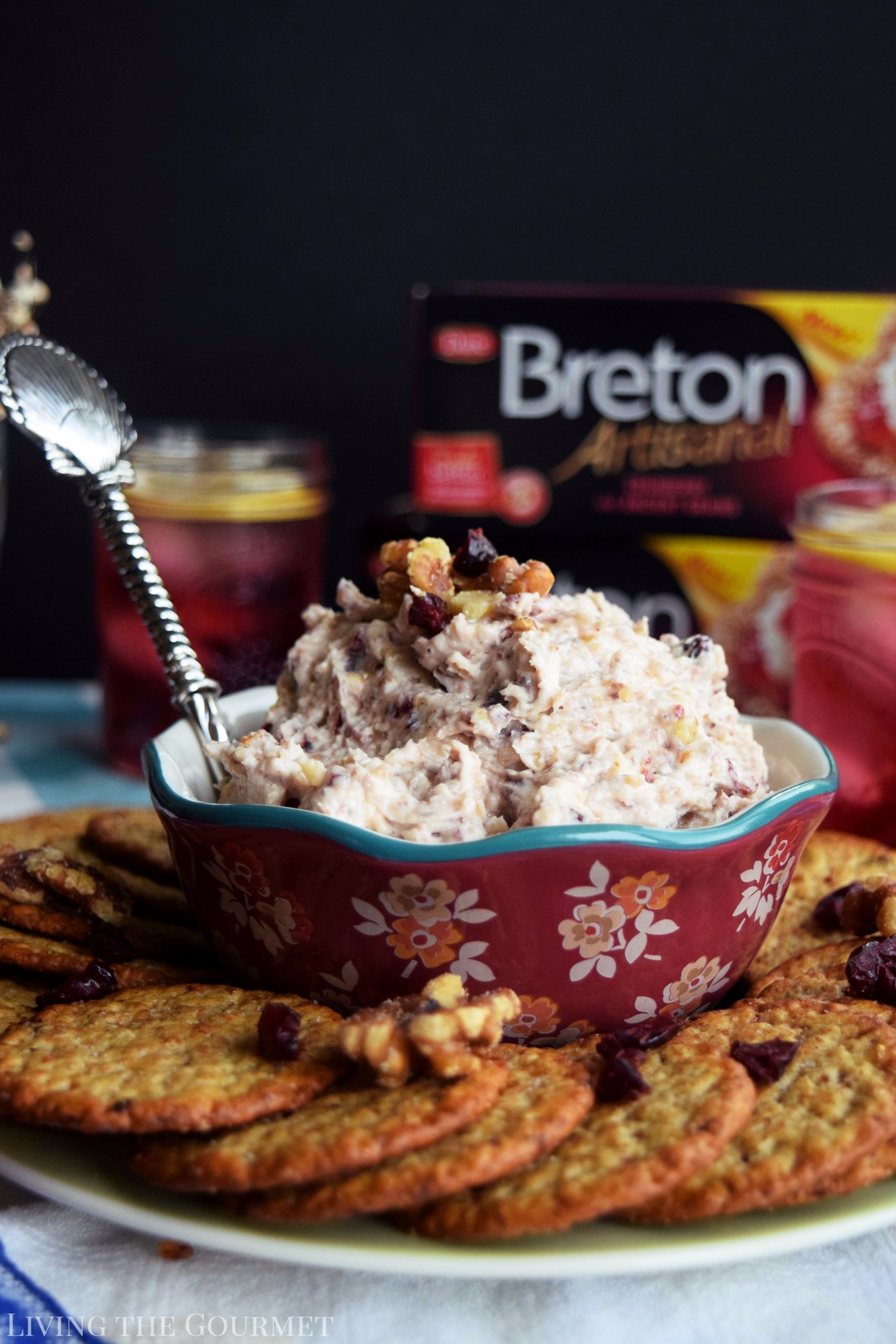 Living the Gourmet: This Cranberry, Walnut and Honey Spread is a perfect send off to summer. It is a light, delicious spread that evokes the flavors of the Fall season. #BetterWithBreton #ad