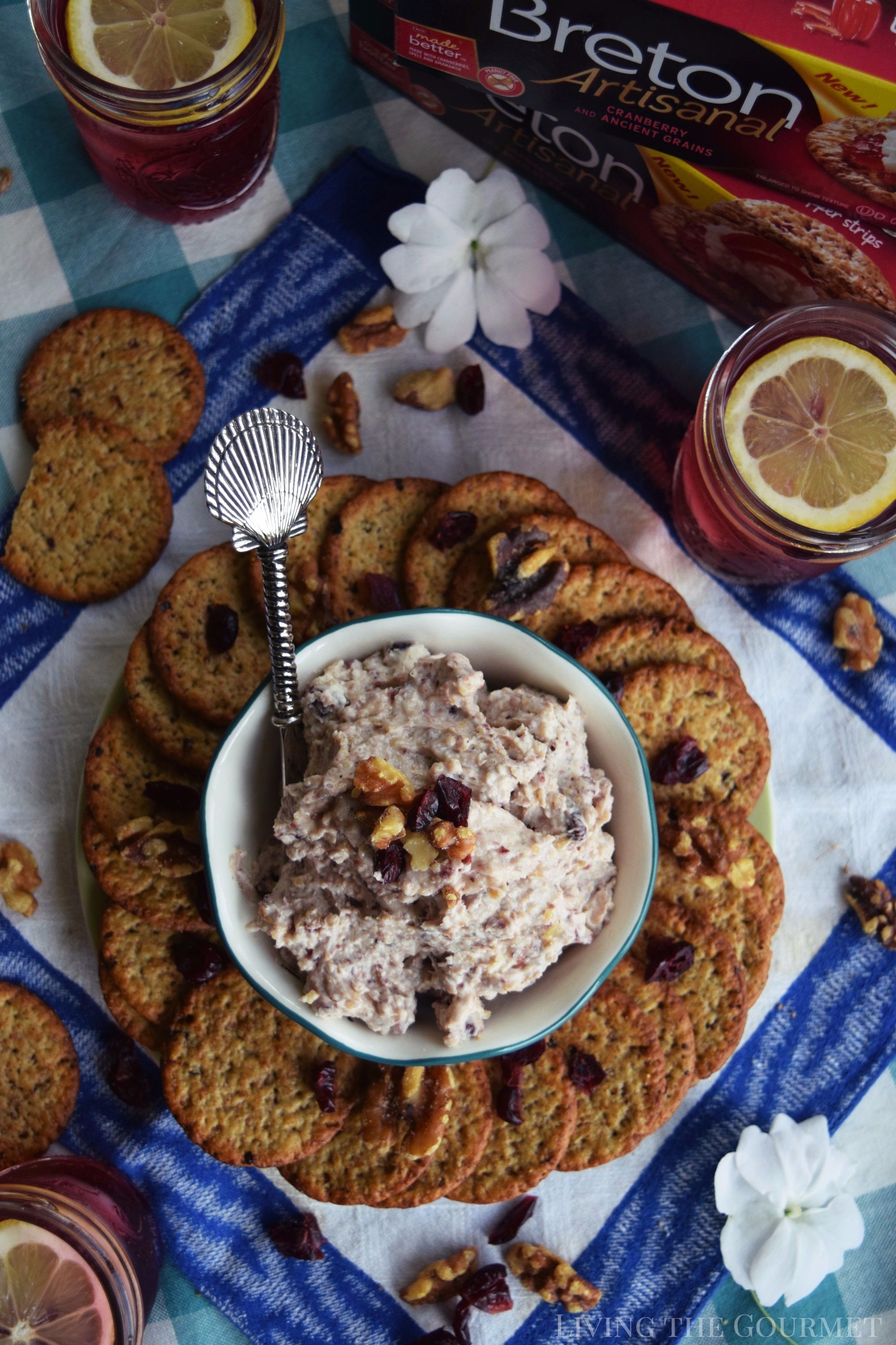 Living the Gourmet: This Cranberry, Walnut and Honey Spread is a perfect send off to summer. It is a light, delicious spread that evokes the flavors of the Fall season. #BetterWithBreton #ad