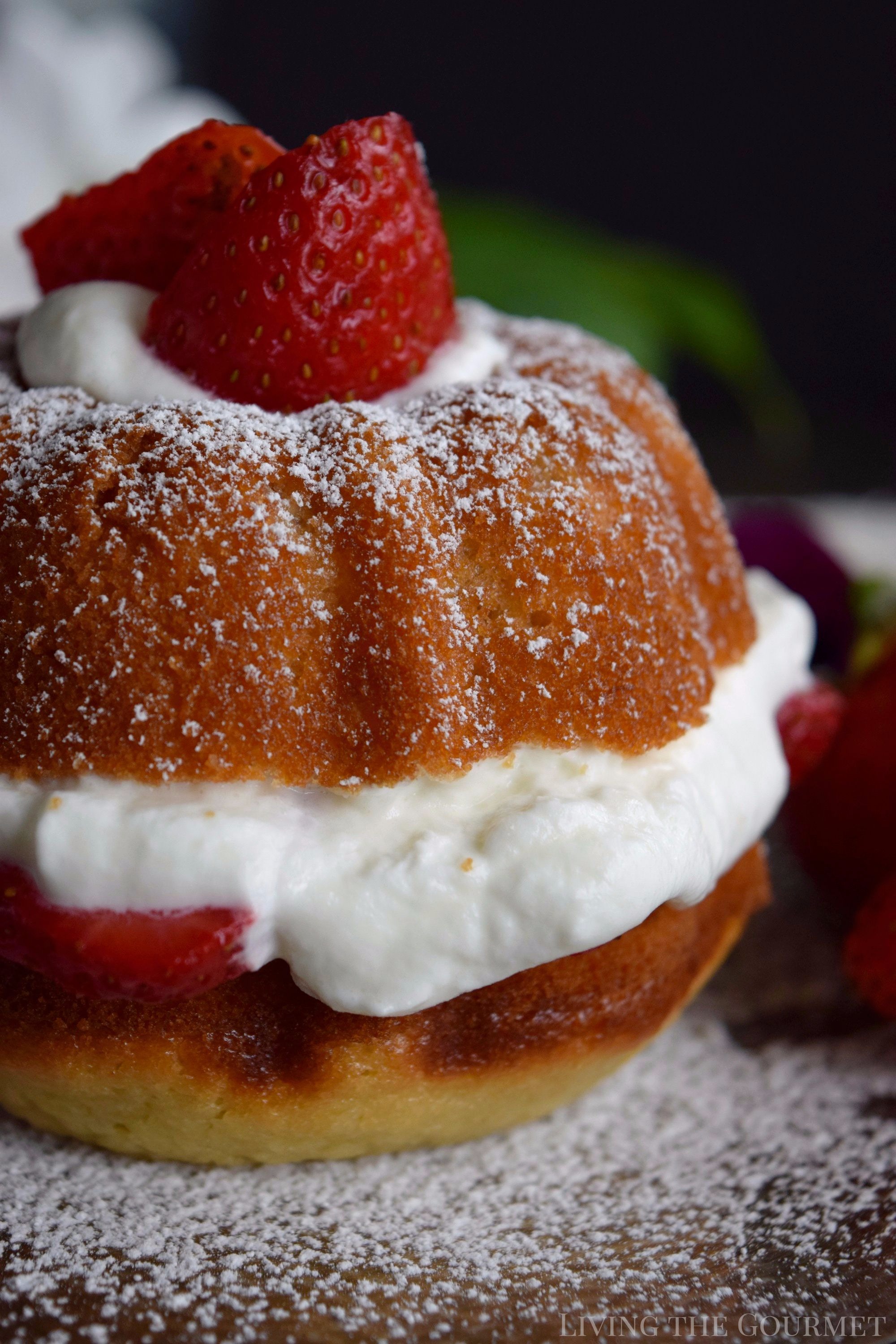 Living the Gourmet: Enjoy the final moments of summer with these Strawberries and Cream Naked Bundt Cakes. Fresh cream and sliced strawberries are layered between a moist, vanilla strawberry cake. #BundtBakers