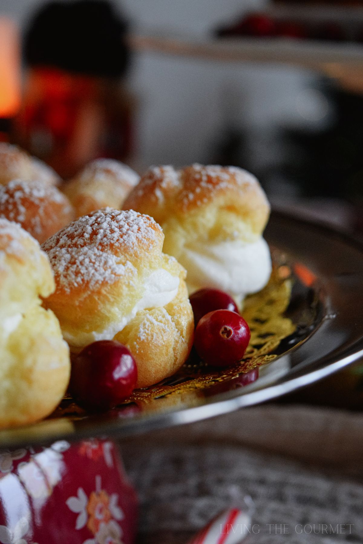 Italian Style Cream Puffs