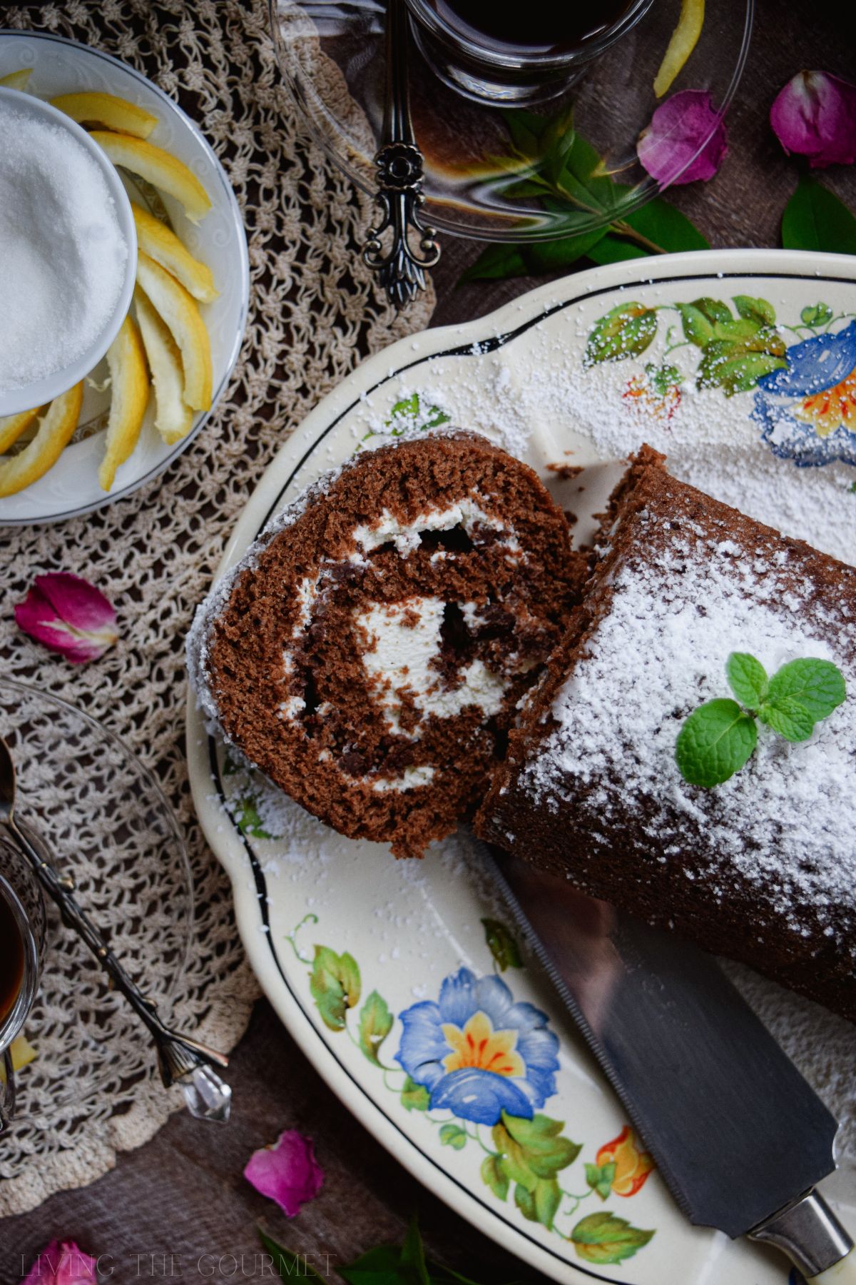 Creamy Chocolate Roll