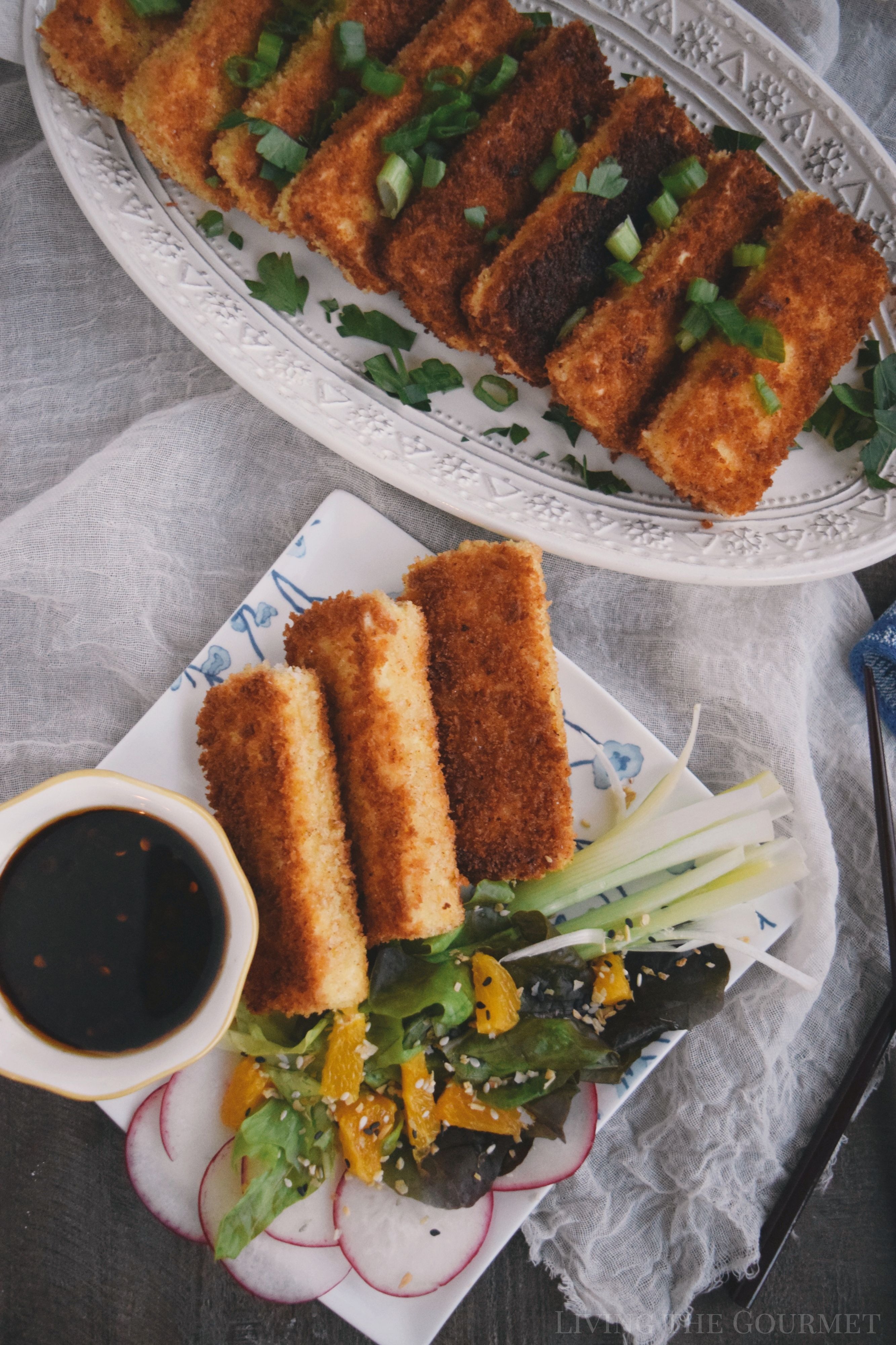 crispy tofu steaks with spicy dipping sauce