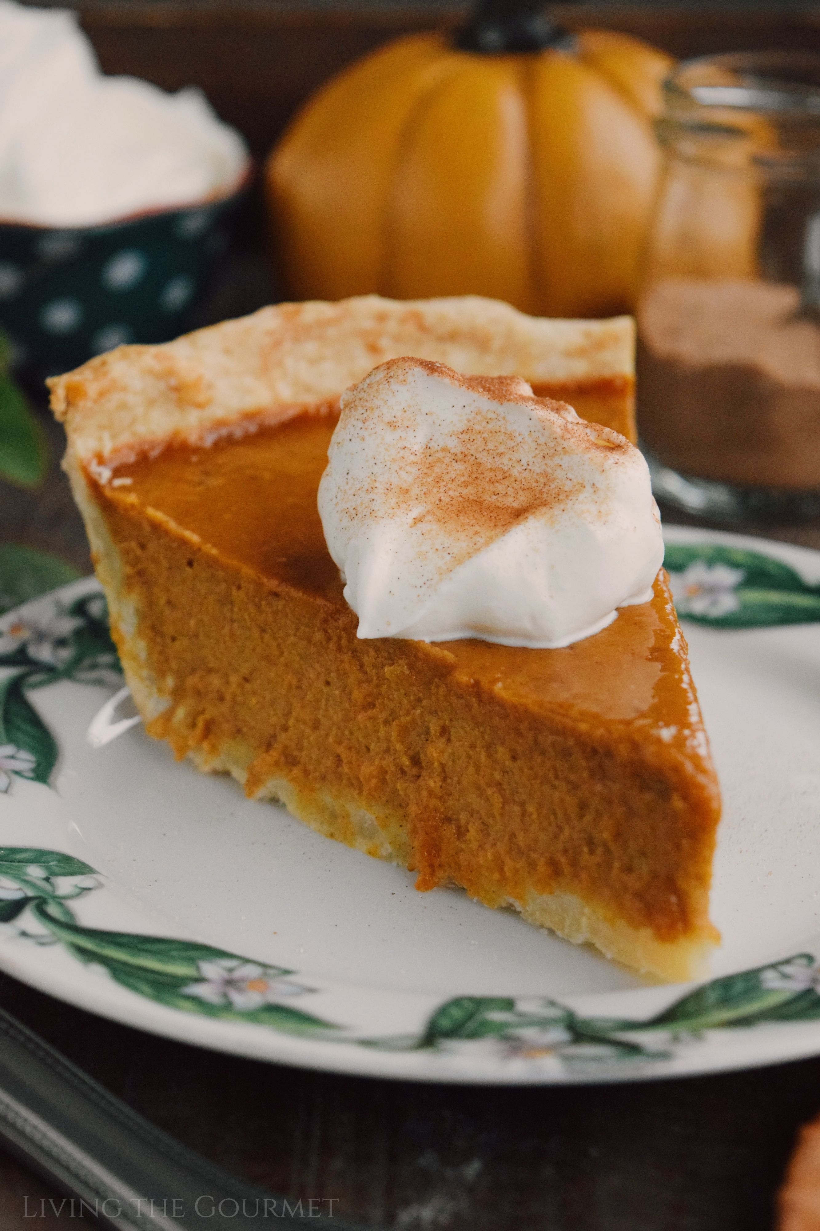 Classic Pumpkin Pie - Living The Gourmet