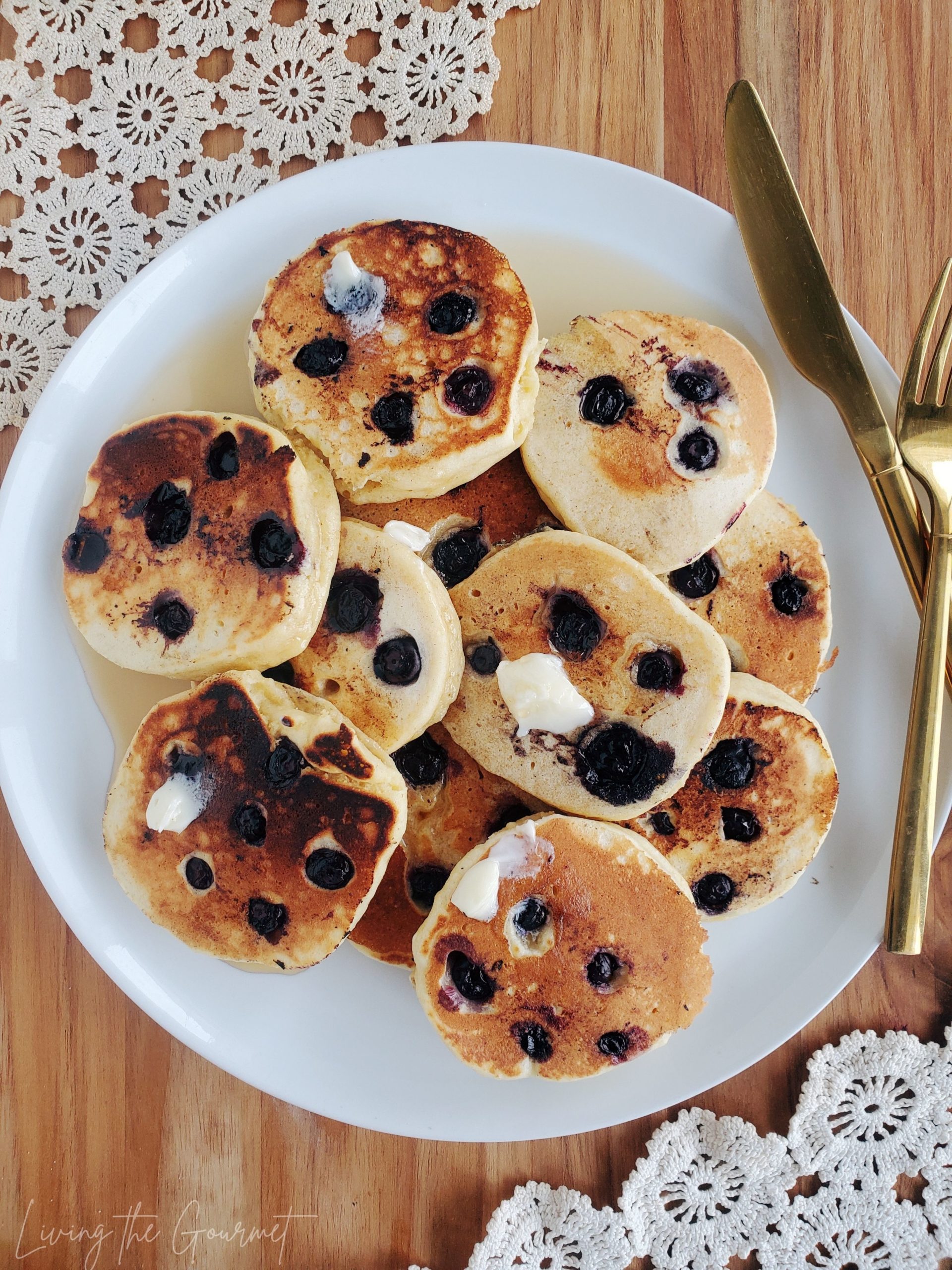 Cornmeal Griddle Cakes