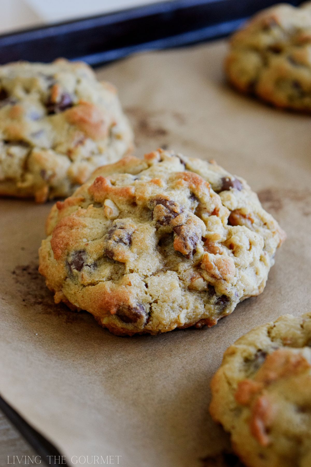 Levain Bakery Chocolate Chip Cookies