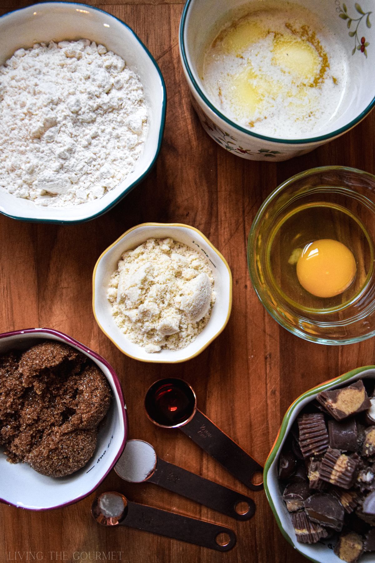 Candy Bar Blondies