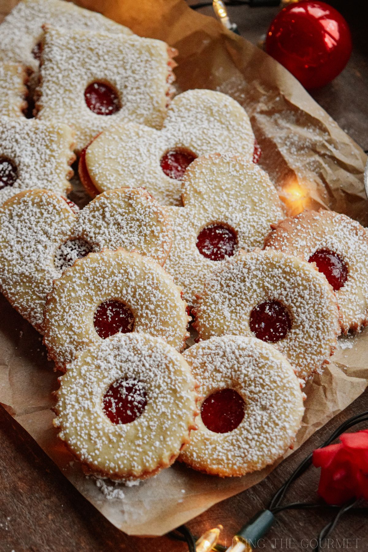 Linzer Cookies