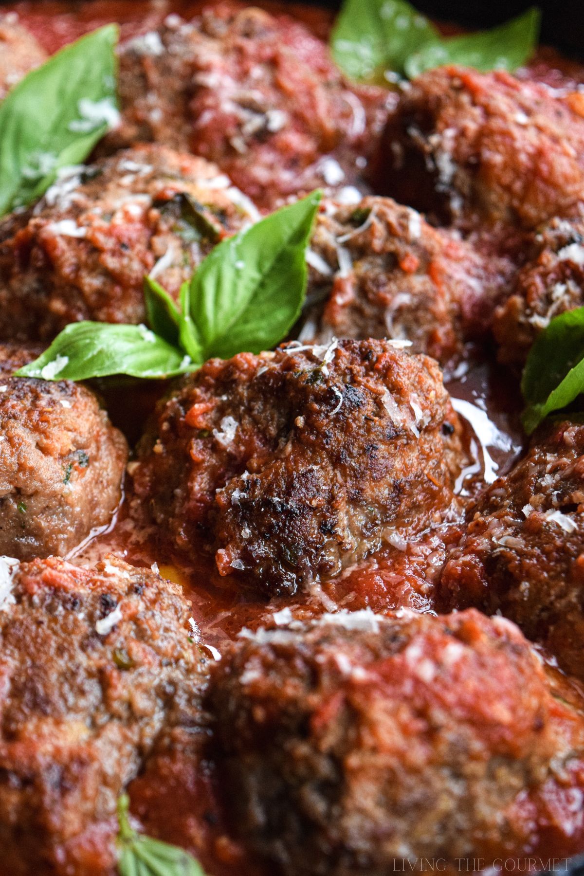 Basil and Garlic Meatballs