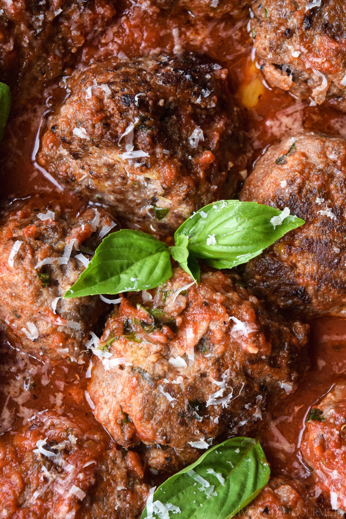 Basil and Garlic Meatballs