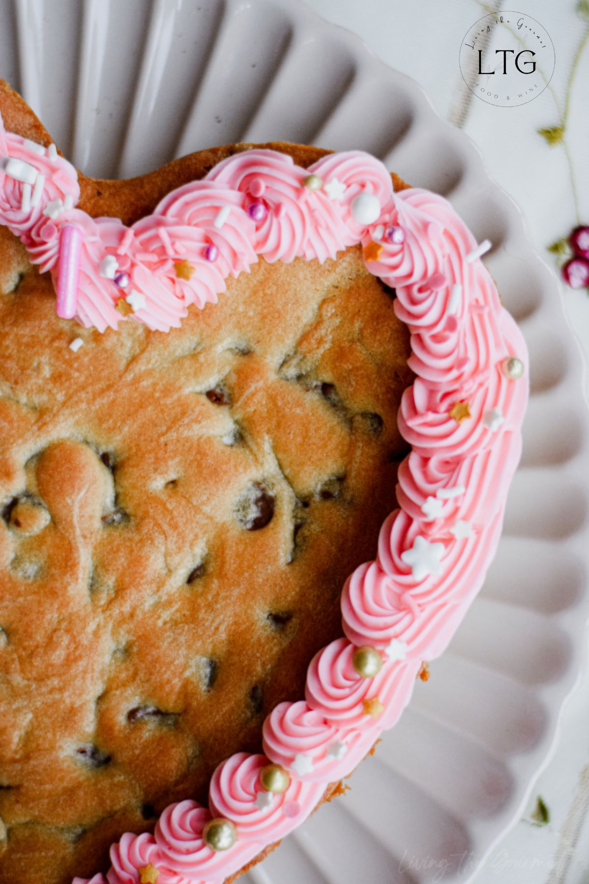 Chocolate Chip Cookie Heart Cake