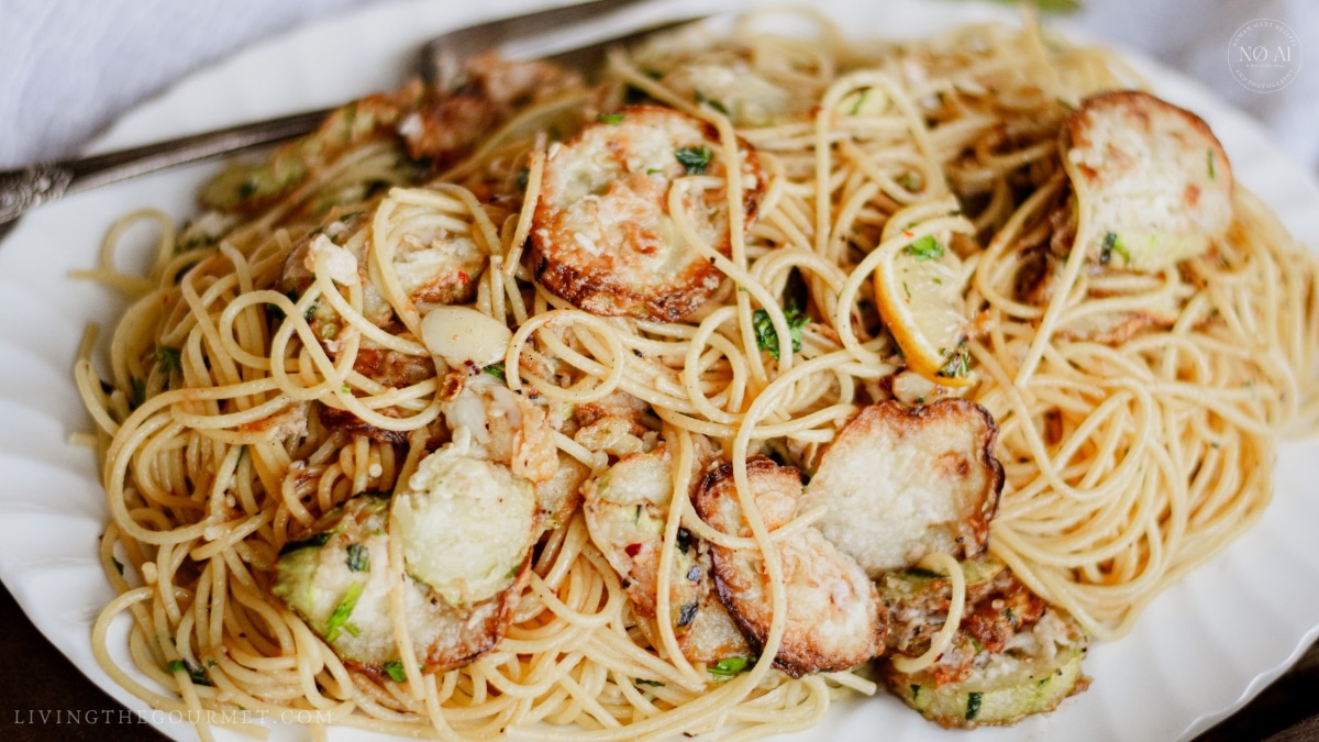 Spaghetti with Fried Zucchini & a simple garlic and Parmesan sauce
