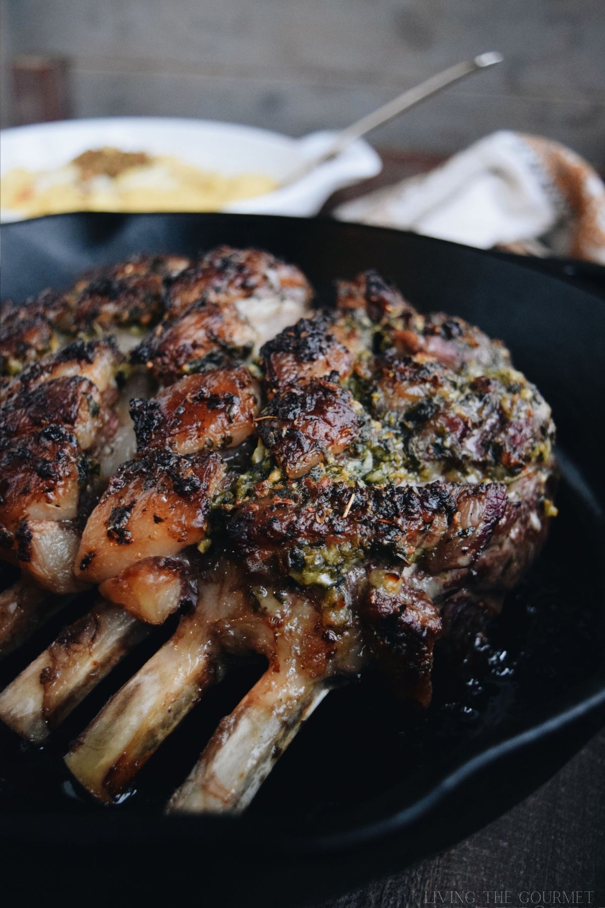 Guide to Cuts of Lamb: Lamb Chops vs Rack of Lamb