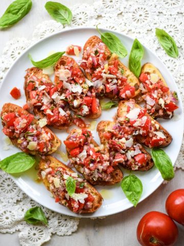 Simple Fresh Tomato Bruschetta