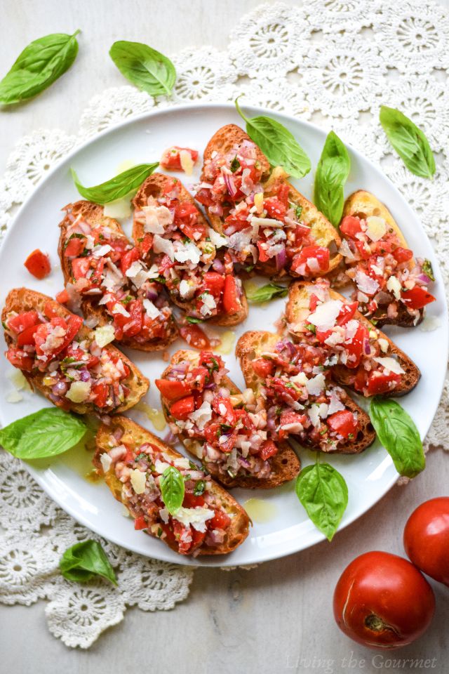 Simple Fresh Tomato Bruschetta