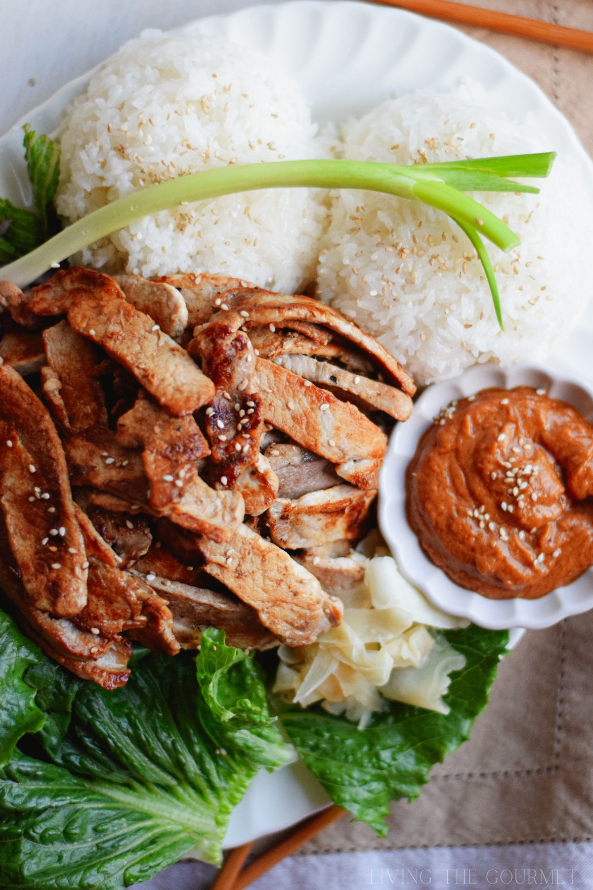 Pork and Peanut Sauce Wraps