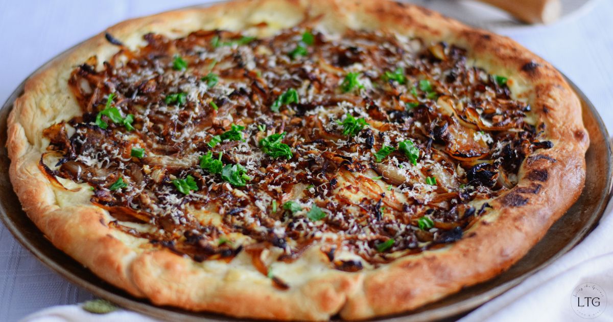 Caramelized Onion and Ricotta Pizza