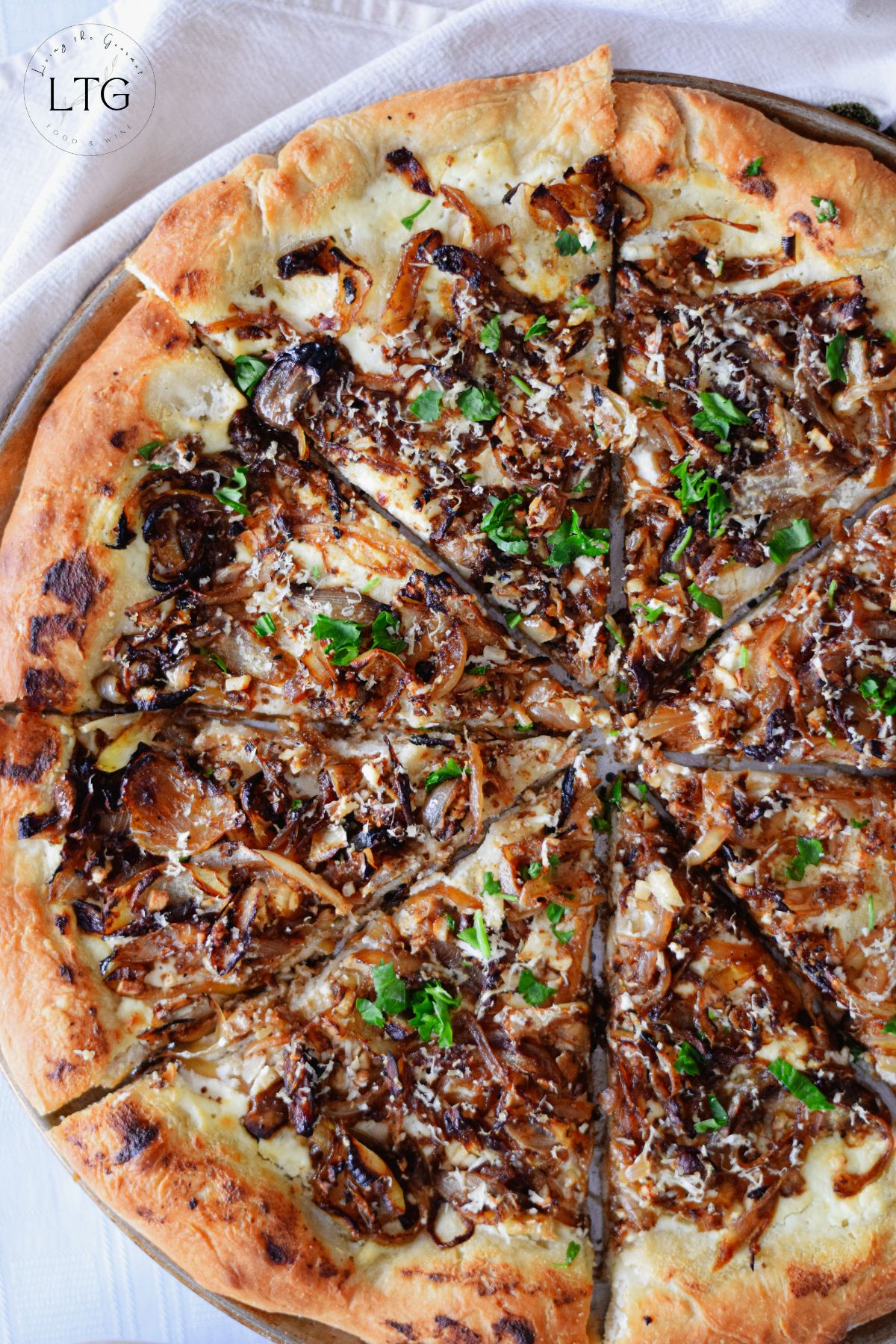 Caramelized Onion and Ricotta Pizza