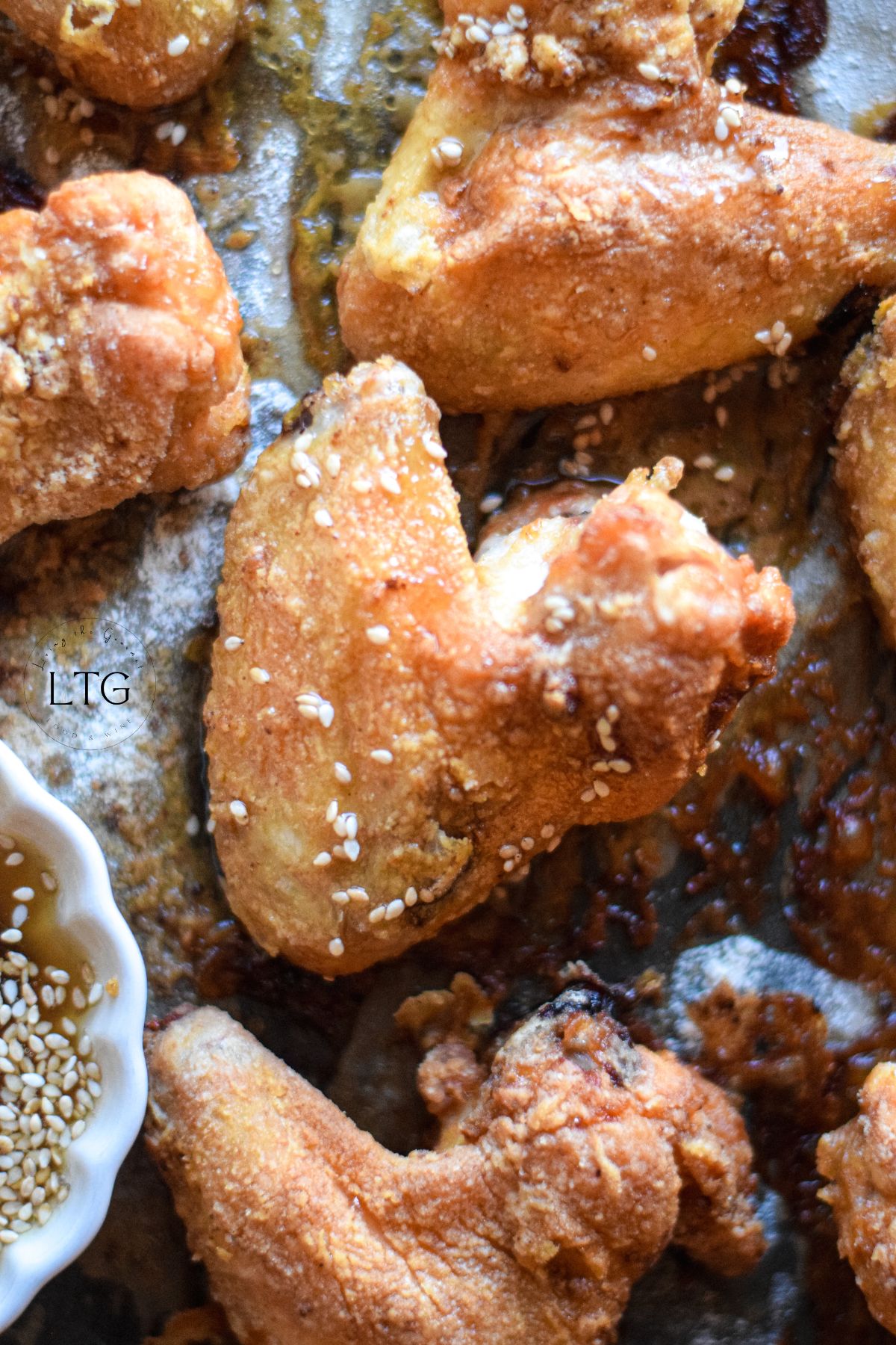 Spicy Sesame Garlic Chicken Wings