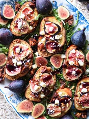 Blue Cheese and Fig Bruschetta with Honeyed Walnuts