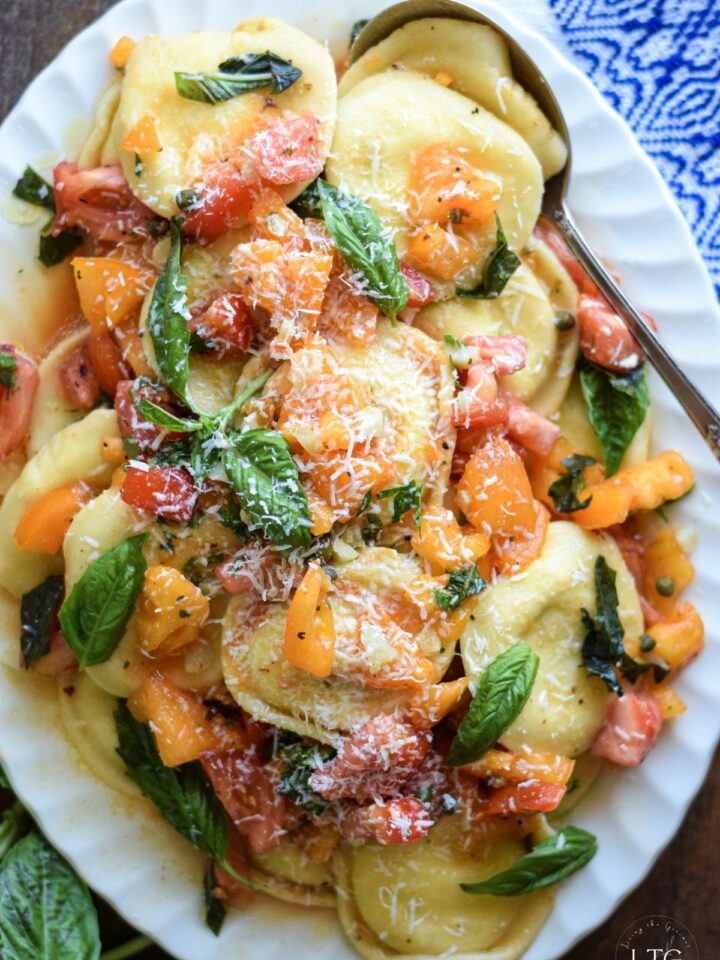 Fresh Tomato and Ravioli Salad