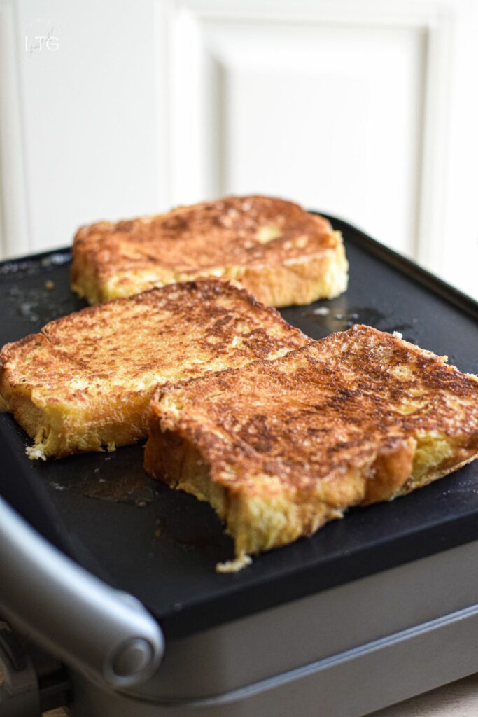 Vanilla Bean French Toast - Easy Recipe