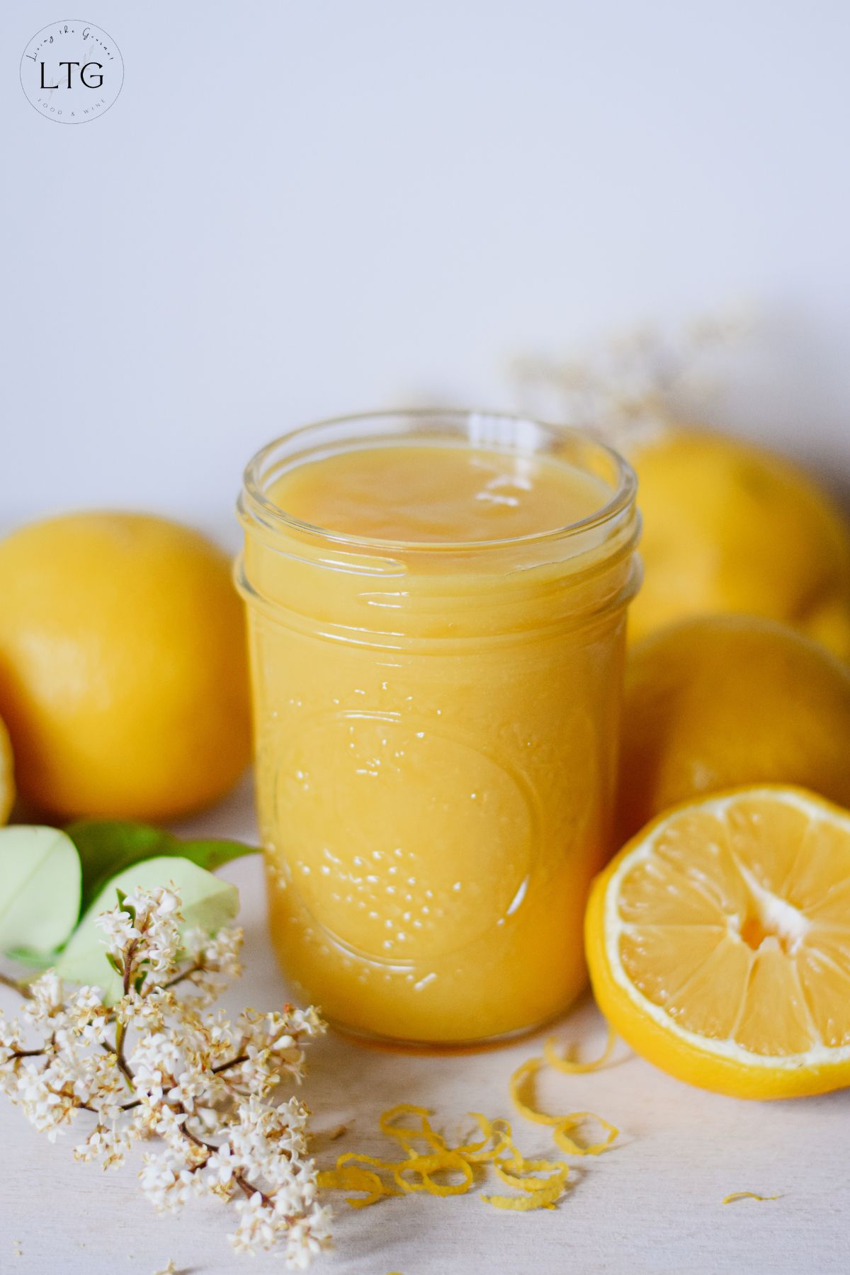 Homemade Lemon Curd Recipe (5 Ingredients)