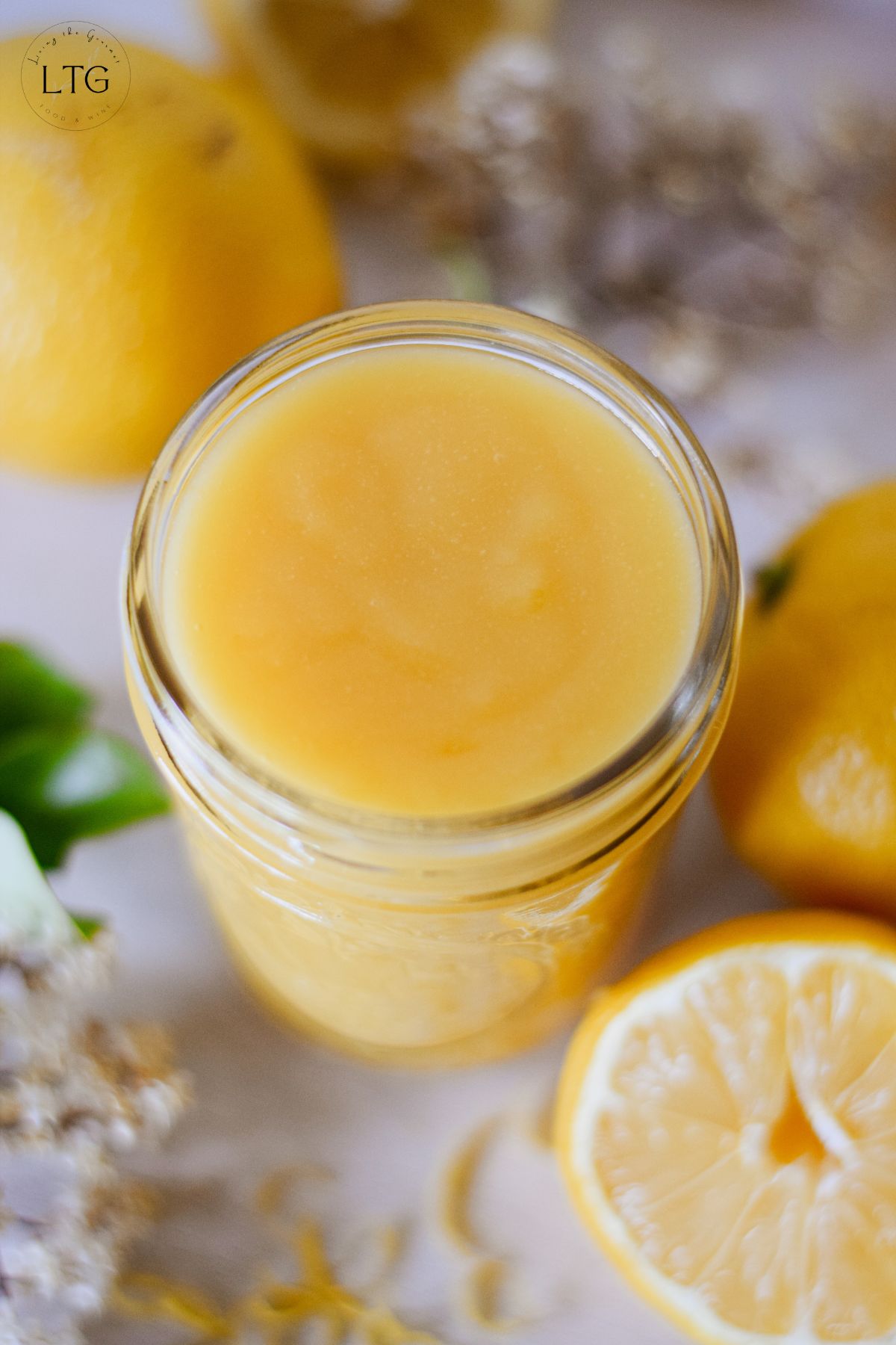 Homemade Lemon Curd Recipe (5 Ingredients)