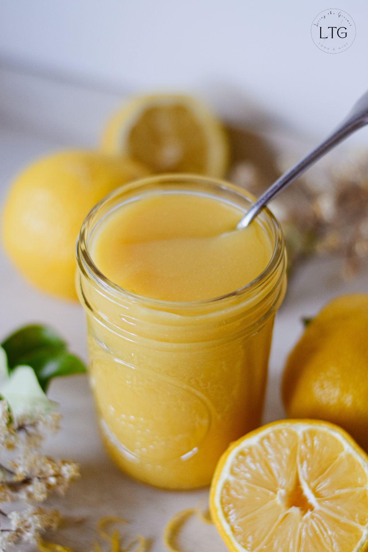 Homemade Lemon Curd Recipe (5 Ingredients)