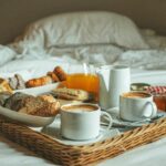 How to Prepare a Cozy Breakfast in Bed