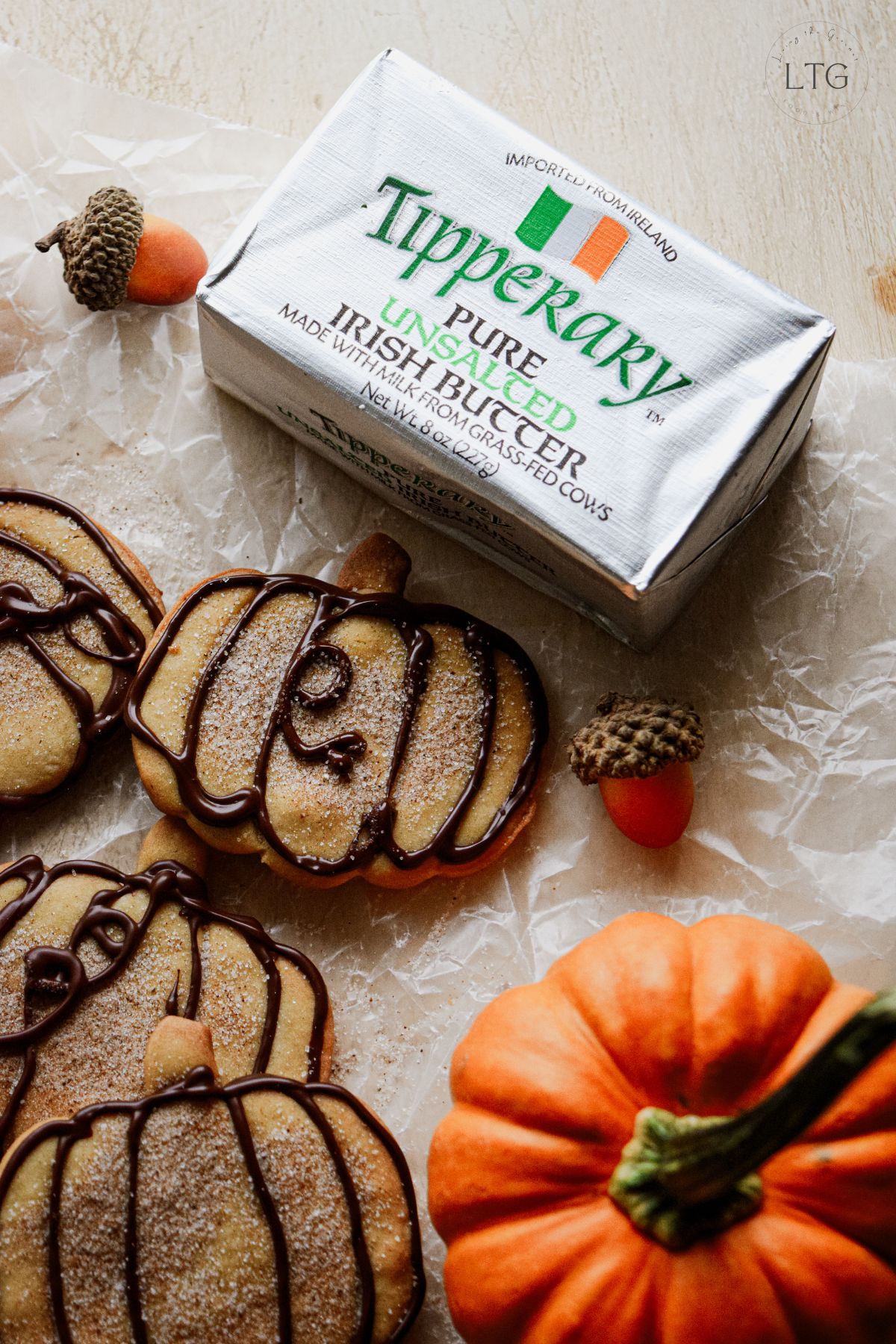 Pumpkin Spice Butter Cookies