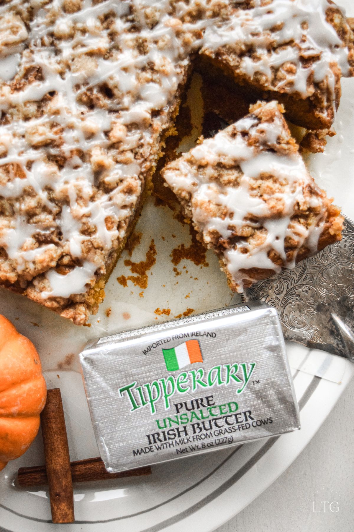 Brown Butter Pumpkin Coffee Cake with Cinnamon Swirl