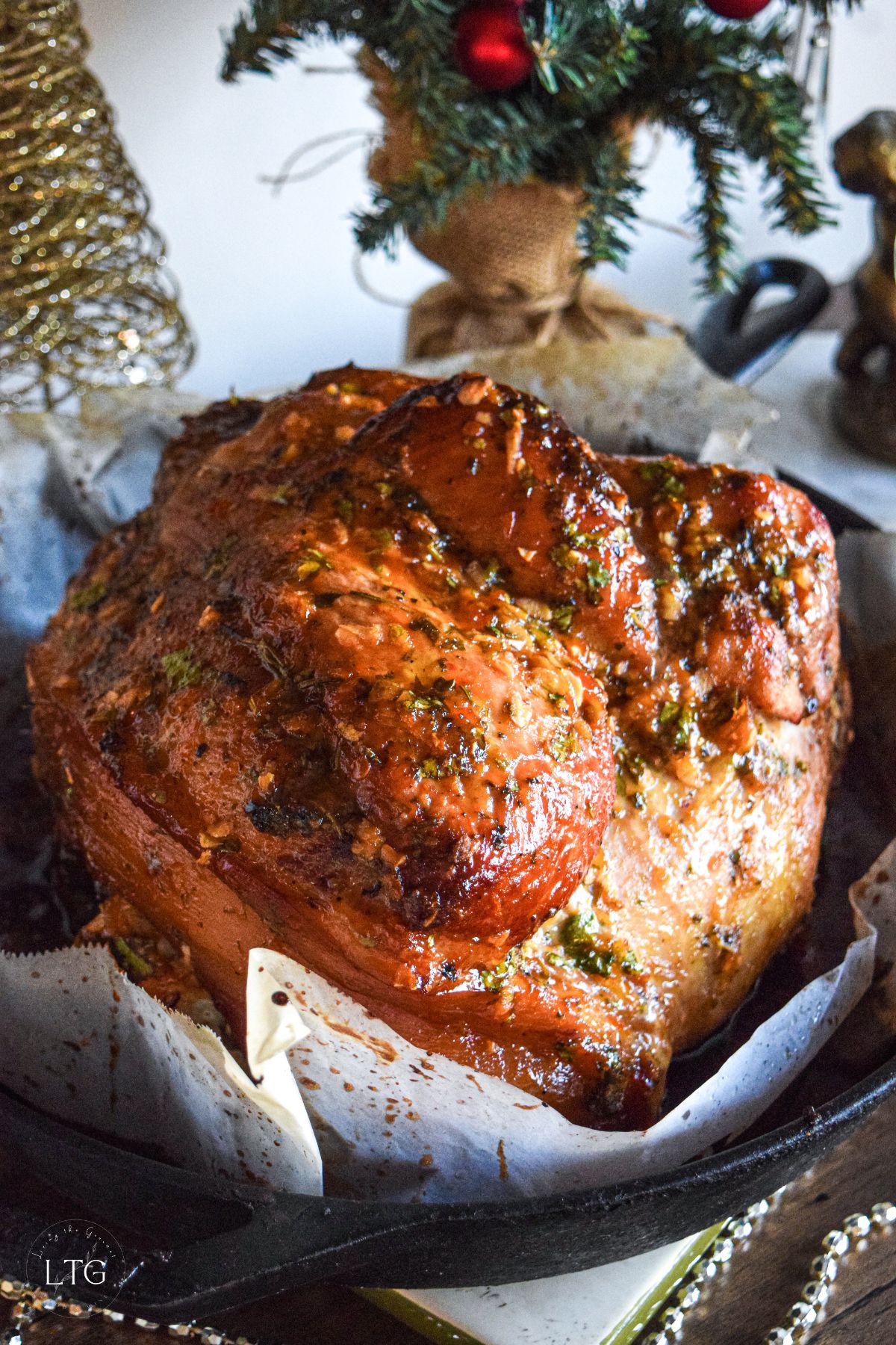 Oven Roasted Pork Shoulder Recipe (With Glaze)