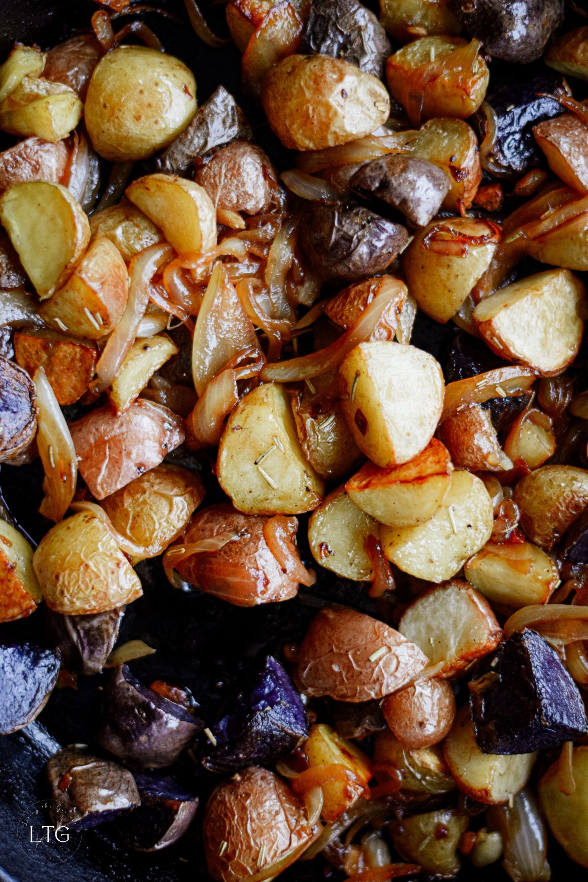 6 Ingredient Home Fries (Oven-Roasted with Caramelized Onions)