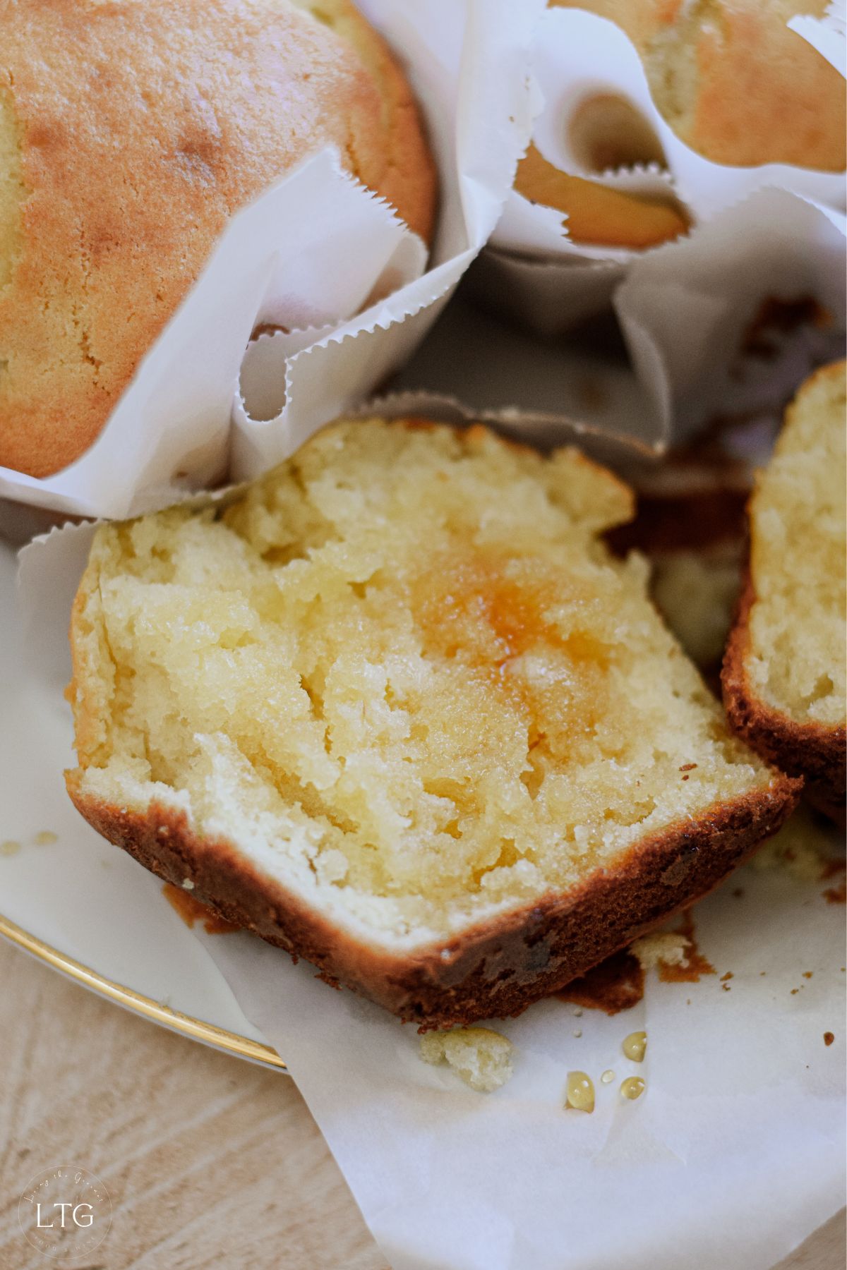 Plain Bakery-Style Muffins