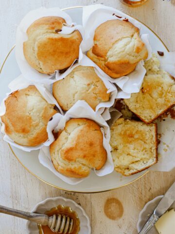 Plain Bakery-Style Muffins